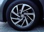 Volkswagen Golf 1.0 TSI 110PK|DSG|Carplay|Camera|ACC|Stoel verw|Clima|Led|PDC|Sound ed|Navi|LMV|Dealer onderhouden|