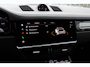 Porsche Cayenne Coupé 3.0 E-Hybrid Platinum Edition / SoH 90,9% / Panoramadak / 360Camera / Luchtvering / 21'' / Sfeerverlichting / Sportchrono / Bose / Keyless / Sportuitlaat / Dodehoek / DAB / Stoelverwarming / ACC