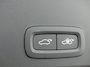 Volvo XC40 1.5 T3 R-Design | Trekhaak | Panoramadak | Harman Kardon Audio | 360 Graden Camera | Keyless Entry | Elektrische Achterklep | Elektrisch Verstelbare Voorstoelen | Stoelverwarming voor en achter | Parkeerverwarming | Cruise Control Adaptief | BLIS | Navigatie