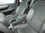 Volvo XC40 1.5 T3 R-Design | Trekhaak | Panoramadak | Harman Kardon Audio | 360 Graden Camera | Keyless Entry | Elektrische Achterklep | Elektrisch Verstelbare Voorstoelen | Stoelverwarming voor en achter | Parkeerverwarming | Cruise Control Adaptief | BLIS | Navigatie
