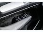 Volvo XC40 1.5 T5 Recharge Business Pro | Achteruitrijcamera | Keyless Entry | Elektrische Achterklep | Lederen Bekleding | Stoelverwarming voor en achter | Cruise Control Adaptief | BLIS | Navigatie | Apple Carplay | Android Auto
