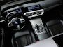 BMW 3-Serie Touring 330e High Executive Sport SOH 90,5% (PANORAMADAK,APPLE CARPLAY,NAVI,CAMERA,SFEERVERLICHTING,LED,SPORTSTOELEN)