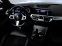 BMW 3-Serie Touring 330e High Executive Sport SOH 90,5% (PANORAMADAK,APPLE CARPLAY,NAVI,CAMERA,SFEERVERLICHTING,LED,SPORTSTOELEN)