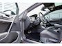 Volkswagen Golf 2.0 TSI 4Motion R Panodak Virtual Maxton Design Stoelverw. ACC