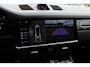 Porsche Cayenne Coupé 4.0 Turbo S E-Hybrid / Trekhaak / Panoramadak / 360Camera / Head-up / Burmester / Softclose / 22'' / Matrix LED / Sportdesign+Chrono / Luchtvering / Ventilatie / Achterasbesturing / Dodehoek / DAB / ACC