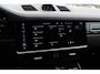 Porsche Cayenne Coupé 4.0 Turbo S E-Hybrid / Trekhaak / Panoramadak / 360Camera / Head-up / Burmester / Softclose / 22'' / Matrix LED / Sportdesign+Chrono / Luchtvering / Ventilatie / Achterasbesturing / Dodehoek / DAB / ACC