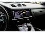 Porsche Cayenne Coupé 4.0 Turbo S E-Hybrid / Trekhaak / Panoramadak / 360Camera / Head-up / Burmester / Softclose / 22'' / Matrix LED / Sportdesign+Chrono / Luchtvering / Ventilatie / Achterasbesturing / Dodehoek / DAB / ACC