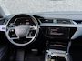 Audi E-tron E-tron 55 quattro advanced 95 kWh 100% SoH! (DEALER ONDERHOUDEN, NAVI, NL-AUTO, 360 CAMERA, TREKHAAK, ETC!)