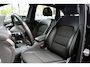 Mercedes-Benz B-klasse 200 Ambition Stoelverwarming LED Cruise Control Leer/Stof
