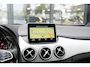 Mercedes-Benz B-klasse 200 Ambition Stoelverwarming LED Cruise Control Leer/Stof
