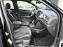 Volkswagen T-Roc 1.5 TSI R-Line ACC Camera Navi Trekhaak 19 inch Velgen