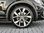 Volkswagen T-Roc 1.5 TSI R-Line ACC Camera Navi Trekhaak 19 inch Velgen