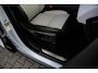 Land Rover Range Rover Velar P400e Hybride AWD R-Dynamic HSE|1 Eig|Org NL NAP|FaceLift|Panoramadak|Meridian|CarPlay|Leder Bi-Color|Arroios Grey|Dealer Onderhouden