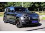 Land Rover Defender P400e Hybride 110 X-Dynamic HSE Edition|1 Eigenaar|Org NL NAP|BTW|Panoramadak|Trekhaak|Luchtvering|CarPlay|Nieuwstaat|Dealer Onderhouden