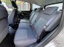 Ford C-Max 1.0 Trend makkelijke hoge instapper met veel ruimte ,Trekhaak,Perfect onderhouden.