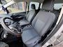 Ford C-Max 1.0 Trend makkelijke hoge instapper met veel ruimte ,Trekhaak,Perfect onderhouden.