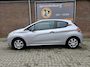 Peugeot 208 1.0 VTi Access (tik in de motor)