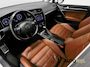 Volkswagen Golf 1.5 TSI Highline Business R-Line|PANO|LED|LEDER|CARPLAY|GOED ONDERHOUDEN|
