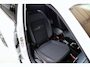 Volkswagen T-Cross 1.0 TSI Style Business R | Camera | Acc | Stoelverwarming