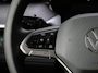 Volkswagen ID. Buzz Bedrijfswagens Pro Bulli Limited Edition 86kWh 286PK | 7 persoons | Panoramadak | Navigatie | 360 Camera | Trekhaak | Elektrische achterklep | Softclose schuifdeuren | 20 inch Lm velgen |