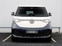 Volkswagen ID. Buzz Bedrijfswagens Pro Bulli Limited Edition 86kWh 286PK | 7 persoons | Panoramadak | Navigatie | 360 Camera | Trekhaak | Elektrische achterklep | Softclose schuifdeuren | 20 inch Lm velgen |