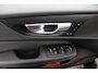 Volvo V60 2.0 B4 Plus Dark | Trekhaak | Sportstoelen | 19 Inch | Stoelverwarming | Keyless | Elek. Stoelen | Camera