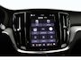 Volvo V60 2.0 B4 Plus Dark | Trekhaak | Sportstoelen | 19 Inch | Stoelverwarming | Keyless | Elek. Stoelen | Camera