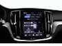 Volvo V60 2.0 B4 Plus Dark | Trekhaak | Sportstoelen | 19 Inch | Stoelverwarming | Keyless | Elek. Stoelen | Camera