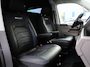 Volkswagen Transporter 2.0 TDI 150PK L2 DSG Bulli | Navigatie | Leer | ACC | Standkachel | Digital cockpit | PDC | Camera | Sidebars | LED | Trekhaak |