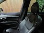 Volvo XC90 T8 AWD Recharge Inscription | Trekhaak | Head-Up Display | Harman Kardon | All Season banden | Adaptieve Cruise Control | Stoelverwarming voor + achter | Stuurwielverwarming | Full LED meesturende koplampen | Schuifdak | Pilot Assist | BLIS Dode Hoek Detectie | Standkachel met Volvo On Call App | Parkeercamera | Elektrische voorstoelen geheugen | Lederen bekleding | Zitting verlenging voorstoelen | 20 Inch | Keyless Drive | Parkeersensoren voor+achter | Elektrisch bedienbare achterklep | Geïntegreerde zongordijnen achterportieren | 7-Persoons | 4-Zone Climate Control | Draadloos telefoon opladen | DAB Radio | Apple Carplay/Android Auto | Volvo On Call met mobiele App functie | Denim Blue Metallic |