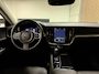 Volvo V60 T6 AWD Recharge Bright Long Range | Adaptieve Cruise Control | Stoelverwarming voor+achter | Stuurwielverwarming | Parkeercamera | Pilot Assist | BLIS Dode Hoek Detectie | Lederen bekleding | 18 Inch | Google Infotainment | Keyless Drive | Parkeersensoren voor+achter | Privacy Glass | Elektrisch bedienbare achterklep | Automatisch dimmende binnen en buitenspiegels | DAB Radio | Apple Carplay/Android Auto | Volvo On Call met mobiele App functie | Platinum Grey Metallic |