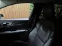 Volvo V60 T6 AWD Recharge Bright Long Range | Adaptieve Cruise Control | Stoelverwarming voor+achter | Stuurwielverwarming | Parkeercamera | Pilot Assist | BLIS Dode Hoek Detectie | Lederen bekleding | 18 Inch | Google Infotainment | Keyless Drive | Parkeersensoren voor+achter | Privacy Glass | Elektrisch bedienbare achterklep | Automatisch dimmende binnen en buitenspiegels | DAB Radio | Apple Carplay/Android Auto | Volvo On Call met mobiele App functie | Platinum Grey Metallic |