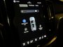Volvo V60 T6 AWD Recharge Bright Long Range | Adaptieve Cruise Control | Stoelverwarming voor+achter | Stuurwielverwarming | Parkeercamera | Pilot Assist | BLIS Dode Hoek Detectie | Lederen bekleding | 18 Inch | Google Infotainment | Keyless Drive | Parkeersensoren voor+achter | Privacy Glass | Elektrisch bedienbare achterklep | Automatisch dimmende binnen en buitenspiegels | DAB Radio | Apple Carplay/Android Auto | Volvo On Call met mobiele App functie | Platinum Grey Metallic |