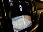 Volvo V60 T6 AWD Recharge Bright Long Range | Adaptieve Cruise Control | Stoelverwarming voor+achter | Stuurwielverwarming | Parkeercamera | Pilot Assist | BLIS Dode Hoek Detectie | Lederen bekleding | 18 Inch | Google Infotainment | Keyless Drive | Parkeersensoren voor+achter | Privacy Glass | Elektrisch bedienbare achterklep | Automatisch dimmende binnen en buitenspiegels | DAB Radio | Apple Carplay/Android Auto | Volvo On Call met mobiele App functie | Platinum Grey Metallic |