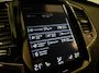 Volvo XC90 T6 AWD Inscription | Uniek! | Trekhaak | Stoelventilatie | 360 Camera | Head-Up Display | All Season banden | Stoelmassage | 320pk | Adaptieve Cruise Control | Stoelverwarming | 20 Inch | Full LED Meesturende koplampen | Pilot Assist | BLIS Dode Hoek Detectie | Nappa Lederen bekleding | Zitting verlenging voorstoelen | Keyless Drive | Parkeersensoren voor+achter | Elektrisch bedienbare achterklep | Verlichte instaplijsten | Volvo On Call met mobiele App functie | Denim Blue Metallic |