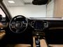 Volvo XC90 T6 AWD Inscription | Uniek! | Trekhaak | Stoelventilatie | 360 Camera | Head-Up Display | All Season banden | Stoelmassage | 320pk | Adaptieve Cruise Control | Stoelverwarming | 20 Inch | Full LED Meesturende koplampen | Pilot Assist | BLIS Dode Hoek Detectie | Nappa Lederen bekleding | Zitting verlenging voorstoelen | Keyless Drive | Parkeersensoren voor+achter | Elektrisch bedienbare achterklep | Verlichte instaplijsten | Volvo On Call met mobiele App functie | Denim Blue Metallic |