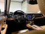 Volvo XC90 T6 AWD Inscription | Uniek! | Trekhaak | Stoelventilatie | 360 Camera | Head-Up Display | All Season banden | Stoelmassage | 320pk | Adaptieve Cruise Control | Stoelverwarming | 20 Inch | Full LED Meesturende koplampen | Pilot Assist | BLIS Dode Hoek Detectie | Nappa Lederen bekleding | Zitting verlenging voorstoelen | Keyless Drive | Parkeersensoren voor+achter | Elektrisch bedienbare achterklep | Verlichte instaplijsten | Volvo On Call met mobiele App functie | Denim Blue Metallic |