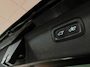 Volvo XC90 T6 AWD Inscription | Uniek! | Trekhaak | Stoelventilatie | 360 Camera | Head-Up Display | All Season banden | Stoelmassage | 320pk | Adaptieve Cruise Control | Stoelverwarming | 20 Inch | Full LED Meesturende koplampen | Pilot Assist | BLIS Dode Hoek Detectie | Nappa Lederen bekleding | Zitting verlenging voorstoelen | Keyless Drive | Parkeersensoren voor+achter | Elektrisch bedienbare achterklep | Verlichte instaplijsten | Volvo On Call met mobiele App functie | Denim Blue Metallic |
