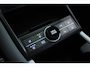 Hyundai Kona Electric Premium 65.4 kWh | Achterspoiler | Achterstoelen verwarmd | Achteruitrijcamera