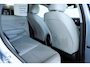 Hyundai Kona Electric Premium 65.4 kWh | Achterspoiler | Achterstoelen verwarmd | Achteruitrijcamera