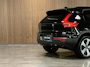 Volvo XC40 Recharge Plus | Trekhaak | All Season banden | Adaptieve Cruise Control | Stoel en Stuurwielverwarming | 19 inch | Parkeercamera | Pilot Assist | BLIS Dode Hoek Detectie | Textiel City Canvas bekleding | Zitting verlenging voorstoelen | Google Infotainment | Keyless Drive | Parkeersensoren voor+achter | Warmtepomp | Privacy Glass | Elektrisch bedienbare achterklep | DAB Radio | Apple Carplay/Android Auto | Draadloos telefoon opladen | Volvo On Call met mobiele App functie |
