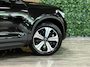 Volvo XC40 Recharge Plus | Trekhaak | All Season banden | Adaptieve Cruise Control | Stoel en Stuurwielverwarming | 19 inch | Parkeercamera | Pilot Assist | BLIS Dode Hoek Detectie | Textiel City Canvas bekleding | Zitting verlenging voorstoelen | Google Infotainment | Keyless Drive | Parkeersensoren voor+achter | Warmtepomp | Privacy Glass | Elektrisch bedienbare achterklep | DAB Radio | Apple Carplay/Android Auto | Draadloos telefoon opladen | Volvo On Call met mobiele App functie |