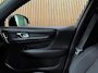 Volvo XC40 Recharge Plus | Trekhaak | All Season banden | Adaptieve Cruise Control | Stoel en Stuurwielverwarming | 19 inch | Parkeercamera | Pilot Assist | BLIS Dode Hoek Detectie | Textiel City Canvas bekleding | Zitting verlenging voorstoelen | Google Infotainment | Keyless Drive | Parkeersensoren voor+achter | Warmtepomp | Privacy Glass | Elektrisch bedienbare achterklep | DAB Radio | Apple Carplay/Android Auto | Draadloos telefoon opladen | Volvo On Call met mobiele App functie |