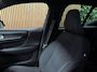 Volvo XC40 Recharge Plus | Trekhaak | All Season banden | Adaptieve Cruise Control | Stoel en Stuurwielverwarming | 19 inch | Parkeercamera | Pilot Assist | BLIS Dode Hoek Detectie | Textiel City Canvas bekleding | Zitting verlenging voorstoelen | Google Infotainment | Keyless Drive | Parkeersensoren voor+achter | Warmtepomp | Privacy Glass | Elektrisch bedienbare achterklep | DAB Radio | Apple Carplay/Android Auto | Draadloos telefoon opladen | Volvo On Call met mobiele App functie |