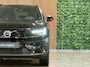 Volvo XC40 Recharge Plus | Trekhaak | All Season banden | Adaptieve Cruise Control | Stoel en Stuurwielverwarming | 19 inch | Parkeercamera | Pilot Assist | BLIS Dode Hoek Detectie | Textiel City Canvas bekleding | Zitting verlenging voorstoelen | Google Infotainment | Keyless Drive | Parkeersensoren voor+achter | Warmtepomp | Privacy Glass | Elektrisch bedienbare achterklep | DAB Radio | Apple Carplay/Android Auto | Draadloos telefoon opladen | Volvo On Call met mobiele App functie |