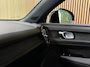 Volvo C40 Recharge Plus 69 kWh | All-season banden | Parkeercamera | Adaptieve Cruise Control | Pilot Assist | Stoel en Stuurwielverwarming | Panoramadak | 19 Inch | Zitting verlenging voorstoelen | BLIS Dode Hoek Detectie | Warmtepomp | Google Infotainment | Keyless Drive | Privacy Glass | Parkeersensoren voor+achter | Elektrisch bedienbare achterklep | Alarm Klasse III | DAB Radio | Apple Carplay/Android Auto | Volvo On Call met mobiele App functie | Sage Green Metallic |