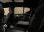 Volvo XC40 T5 Recharge Ultimate Dark | Trekhaak | Schuifdak | Harman Kardon | Parkeercamera | All Season banden | Adaptieve Cruise Control | Stoel en Stuurwielverwarming | Bestuurdersstoel elektrisch geheugen | Pilot Assist | BLIS Dode Hoek Detectie | Privacy Glass | 19 Inch | Passagiersstoel elektrisch | Microtech / alcantara bekleding met wit stiksel en bies | Zitting verlenging voorstoelen | Keyless Drive | Parkeersensoren voor+achter | Breedstralers in voorbumper | Regensensor | Elektrisch bedienbare achterklep | Automatisch dimmende binnen en buitenspiegels | Climate Control L+R | DAB Radio | Apple Carplay/Android Auto | Volvo On Call met mobiele App functie | Onyx Black Metallic |