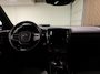Volvo XC40 T5 Recharge Ultimate Dark | Trekhaak | Schuifdak | Harman Kardon | Parkeercamera | All Season banden | Adaptieve Cruise Control | Stoel en Stuurwielverwarming | Bestuurdersstoel elektrisch geheugen | Pilot Assist | BLIS Dode Hoek Detectie | Privacy Glass | 19 Inch | Passagiersstoel elektrisch | Microtech / alcantara bekleding met wit stiksel en bies | Zitting verlenging voorstoelen | Keyless Drive | Parkeersensoren voor+achter | Breedstralers in voorbumper | Regensensor | Elektrisch bedienbare achterklep | Automatisch dimmende binnen en buitenspiegels | Climate Control L+R | DAB Radio | Apple Carplay/Android Auto | Volvo On Call met mobiele App functie | Onyx Black Metallic |