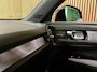 Volvo XC40 T5 Recharge Ultimate Dark | Trekhaak | Schuifdak | Harman Kardon | Parkeercamera | All Season banden | Adaptieve Cruise Control | Stoel en Stuurwielverwarming | Bestuurdersstoel elektrisch geheugen | Pilot Assist | BLIS Dode Hoek Detectie | Privacy Glass | 19 Inch | Passagiersstoel elektrisch | Microtech / alcantara bekleding met wit stiksel en bies | Zitting verlenging voorstoelen | Keyless Drive | Parkeersensoren voor+achter | Breedstralers in voorbumper | Regensensor | Elektrisch bedienbare achterklep | Automatisch dimmende binnen en buitenspiegels | Climate Control L+R | DAB Radio | Apple Carplay/Android Auto | Volvo On Call met mobiele App functie | Onyx Black Metallic |