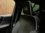 Volvo XC40 T5 Recharge Ultimate Dark | Trekhaak | Schuifdak | Harman Kardon | Parkeercamera | All Season banden | Adaptieve Cruise Control | Stoel en Stuurwielverwarming | Bestuurdersstoel elektrisch geheugen | Pilot Assist | BLIS Dode Hoek Detectie | Privacy Glass | 19 Inch | Passagiersstoel elektrisch | Microtech / alcantara bekleding met wit stiksel en bies | Zitting verlenging voorstoelen | Keyless Drive | Parkeersensoren voor+achter | Breedstralers in voorbumper | Regensensor | Elektrisch bedienbare achterklep | Automatisch dimmende binnen en buitenspiegels | Climate Control L+R | DAB Radio | Apple Carplay/Android Auto | Volvo On Call met mobiele App functie | Onyx Black Metallic |